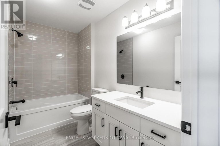 28591780/683-fisher-street/north-grenville-twp-kemptville-south/north-grenville/ontario/K0G1J0_25