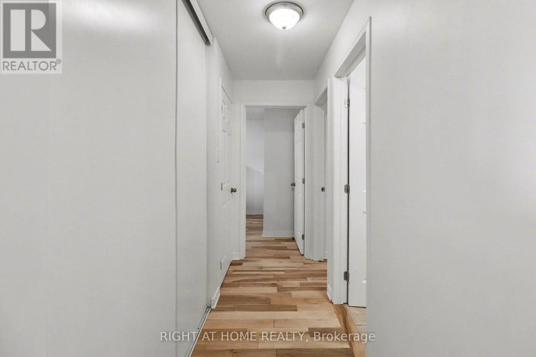 29556620/202-646-cummings-avenue/castle-heightsrideau-high/ottawa/ontario/K1K2K6_7