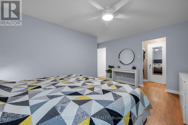 29158864/22-inuvik-crescent/katimavik/ottawa/ontario/K2L1A2_27