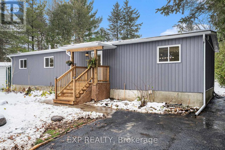 29103619/35-lazy-nol-court/fringewood/ottawa/ontario/K2S1T5_2