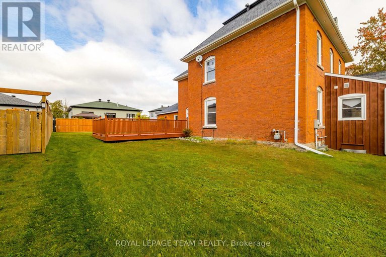 28600537/294-dumbrille-street/kemptville/north-grenville/ontario/K0G1J0_46