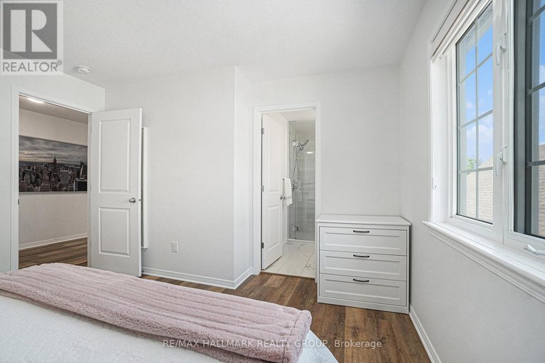 28541675/144-culloden-crescent/stonebridge/ottawa/ontario/K2J5M8_41