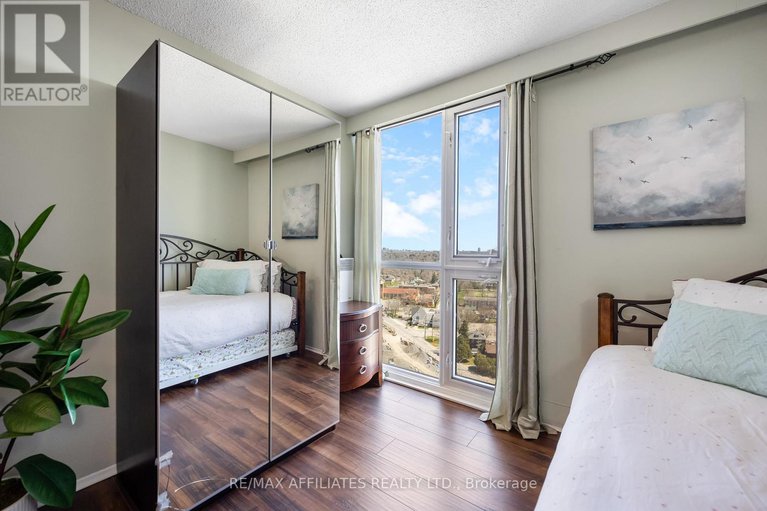 28566887/1025-richmond-rd-2305-road/woodroffe/ottawa/ontario/K2B8G8_14