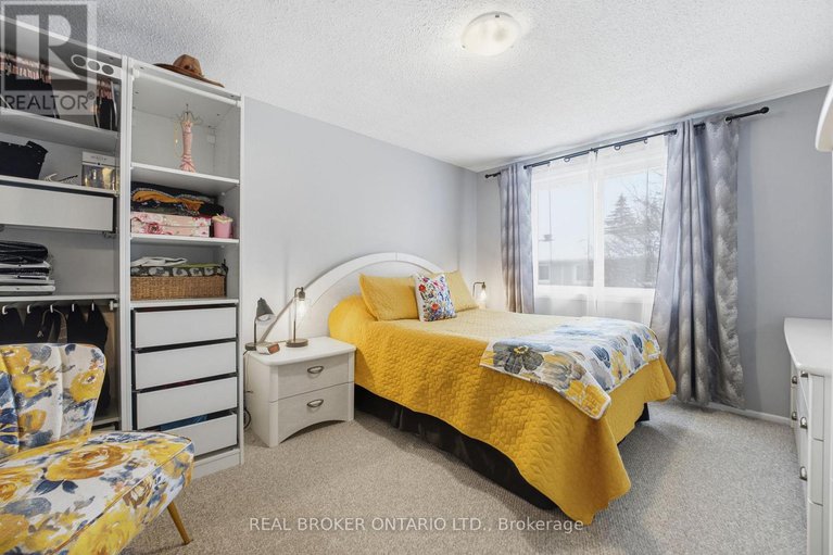 29179274/b-3895-old-richmond-road/arbeatha-park/ottawa/ontario/K2H8T8_14