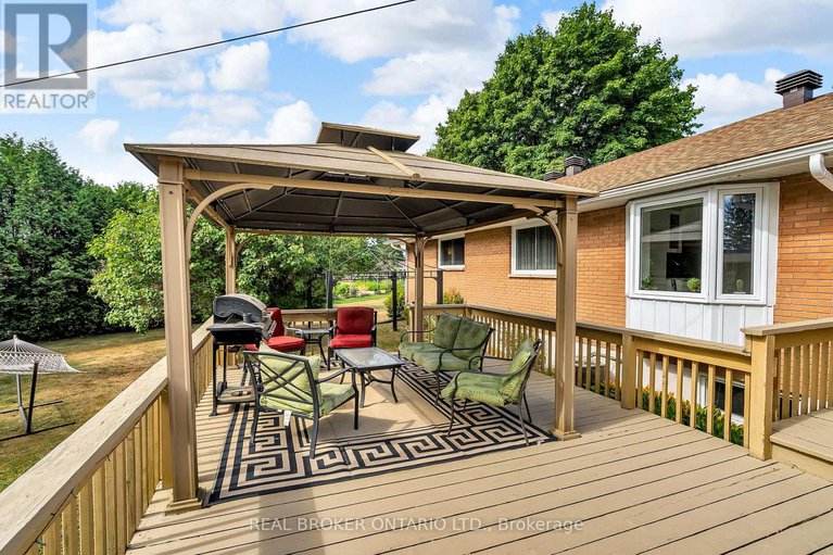 28758919/19-sunset-drive/augusta-twp/augusta/ontario/K0E1T0_32