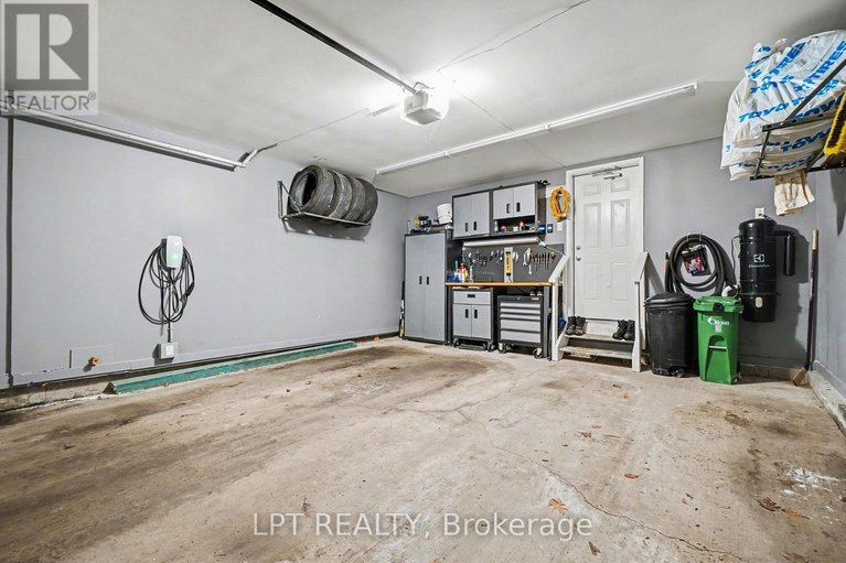 29654926/269-gracewood-crescent/blossom-parkkemp-parkfindlay-creek/ottawa/ontario/K1T0J1_41