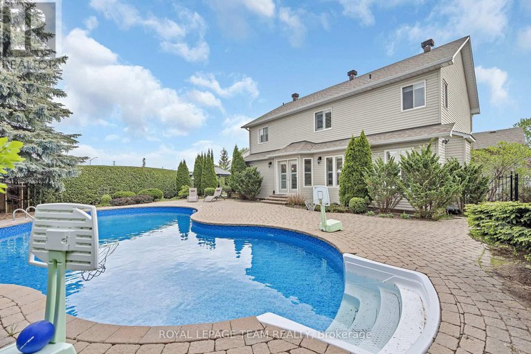 28339264/27-heritage-grove-crescent/stittsville-central/ottawa/ontario/K2S1R2_40