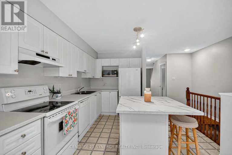 29074489/21-scout-street/central-park/ottawa/ontario/K2C4B9_9