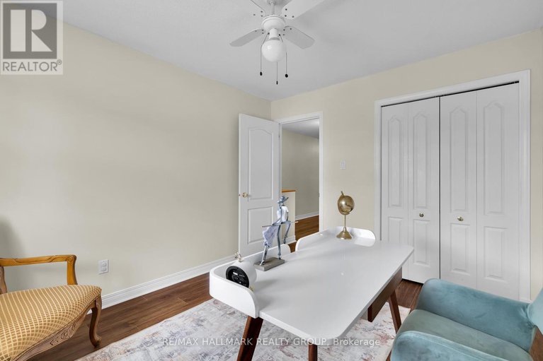 28492504/1924-lobelia-way/springridgeeast-village/ottawa/ontario/K4A4R1_39