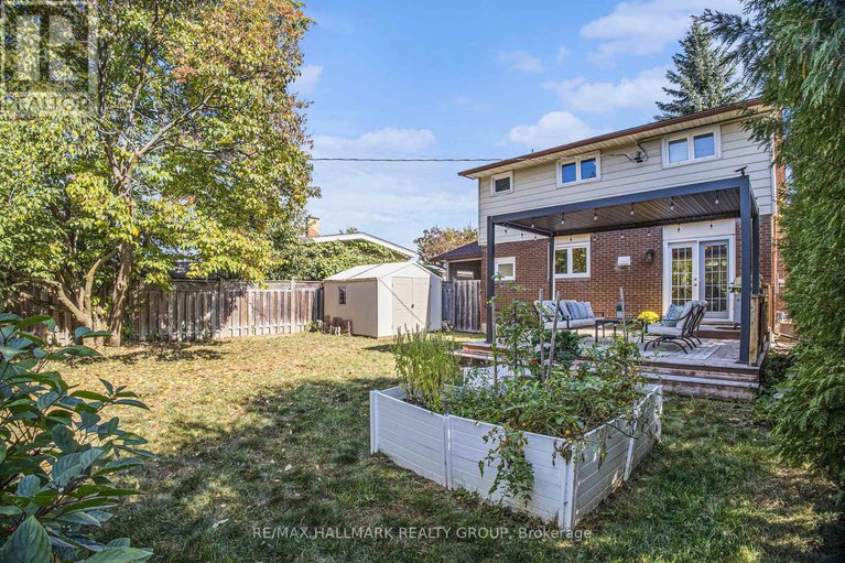 28913278/2346-ryder-street/urbandale-acres/ottawa/ontario/K1H6X6_29