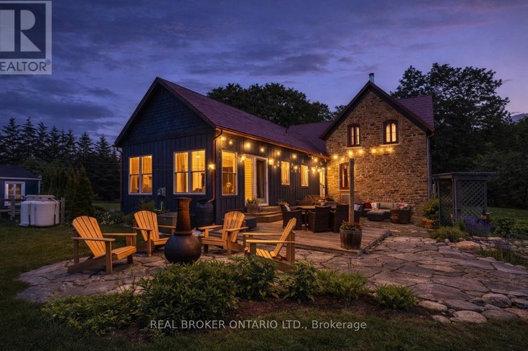 29603322/2090-beach-road/north-grenville-twp-kemptville-south/north-grenville/ontario/K0G1S0_3