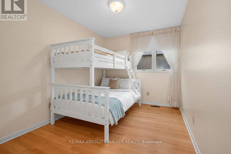 29367760/1851-burfield-avenue/beacon-hill-south/ottawa/ontario/K1J6S9_25