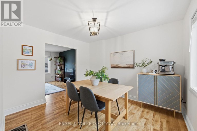 29460829/483-prince-albert-street/overbrookcastle-heights/ottawa/ontario/K1K1Y7_13