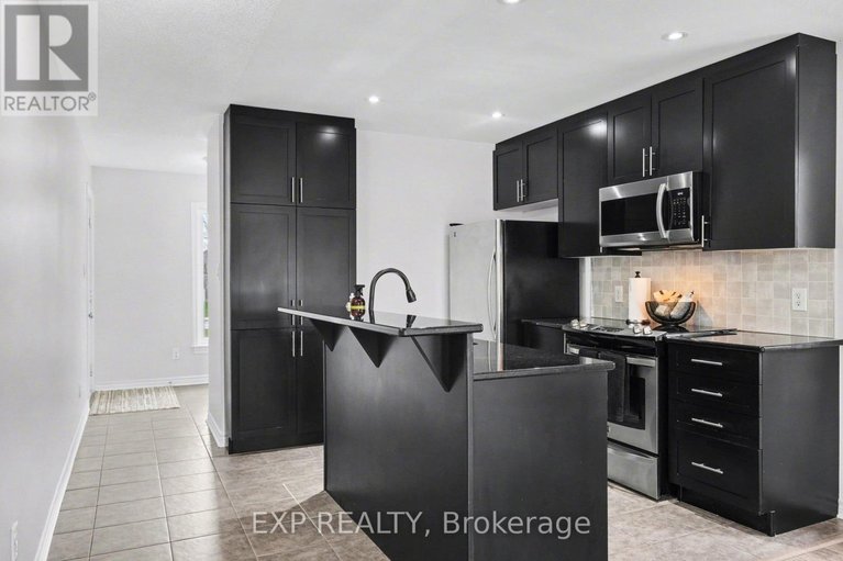 29685814/2563-longfields-drive/stonebridge/ottawa/ontario/K2J2L7_15