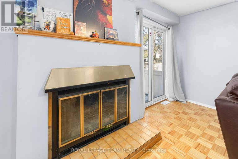 29668805/e-10-millrise-lane/centrepointe/ottawa/ontario/K2G5E6_6