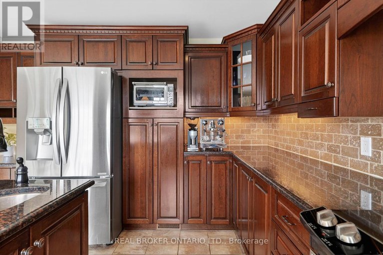 29670697/12-penny-lane/long-sault/south-stormont/ontario/K0C1P0_16