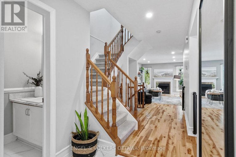 28419048/92-markland-crescent/barrhaven-east/ottawa/ontario/K2G5Z7_8