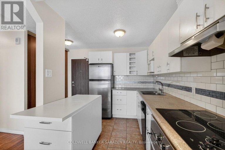 29280875/2305-1785-frobisher-lane/riverview-park/ottawa/ontario/K1G3T7_18