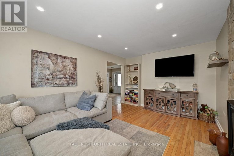 29462517/6192-voyageur-drive/convent-glen/ottawa/ontario/K1C2W3_7