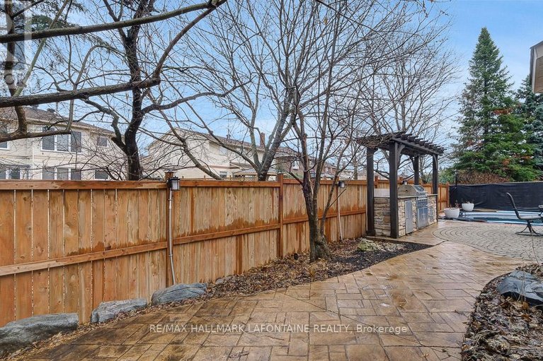 29593961/1288-turner-crescent/bilberry-creekqueenswood-heights/ottawa/ontario/K1E2Y4_44