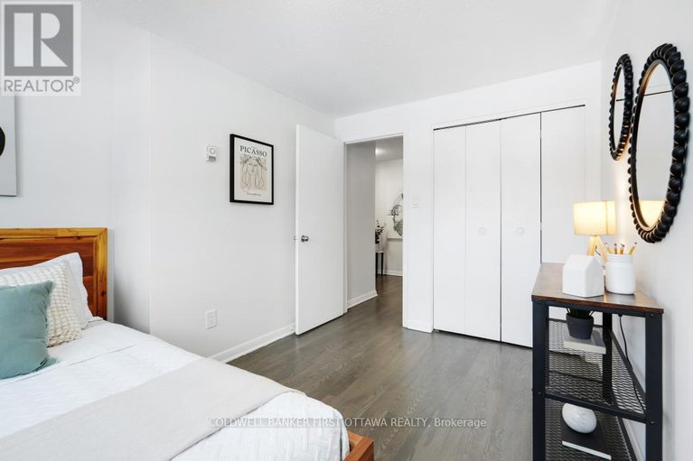 29487328/2682b-moncton-road/queensway-terrace-north/ottawa/ontario/K2B7W1_26