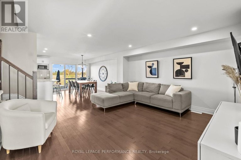 29194070/279-belfort-street/embrun/russell/ontario/K0A1W0_7