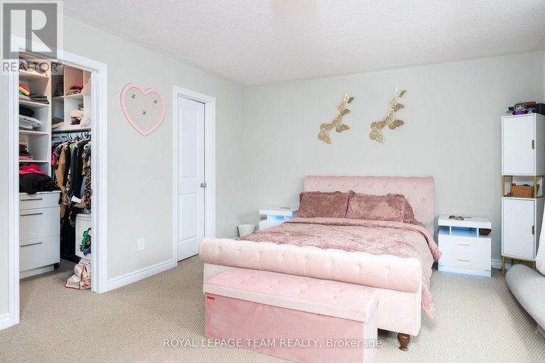 28163521/12-knockaderry-crescent/half-moon-bay/ottawa/ontario/K2C3H2_27