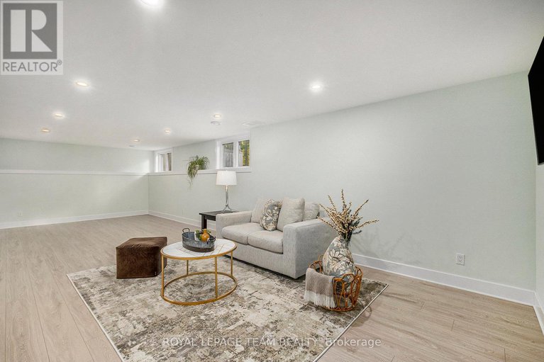 28536518/101-brookberry-crescent/north-grenville-twp-kemptville-south/north-grenville/ontario/K0G1J0_20