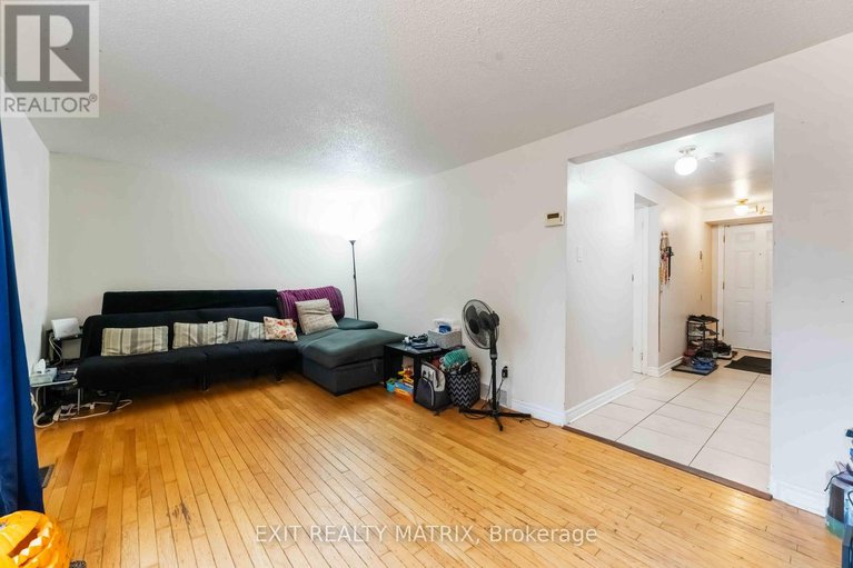 29116532/1468-heatherington-road/heron-gateindustrial-park/ottawa/ontario/K1V6S1_11