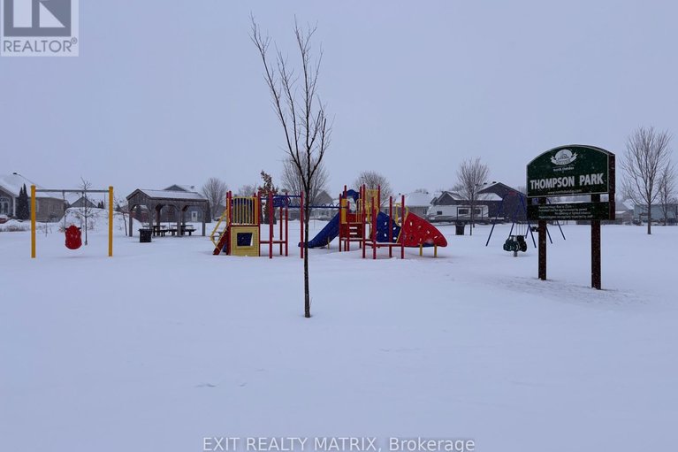 29378270/148-elizabeth-drive/chesterville/north-dundas/ontario/K0C1H0_27