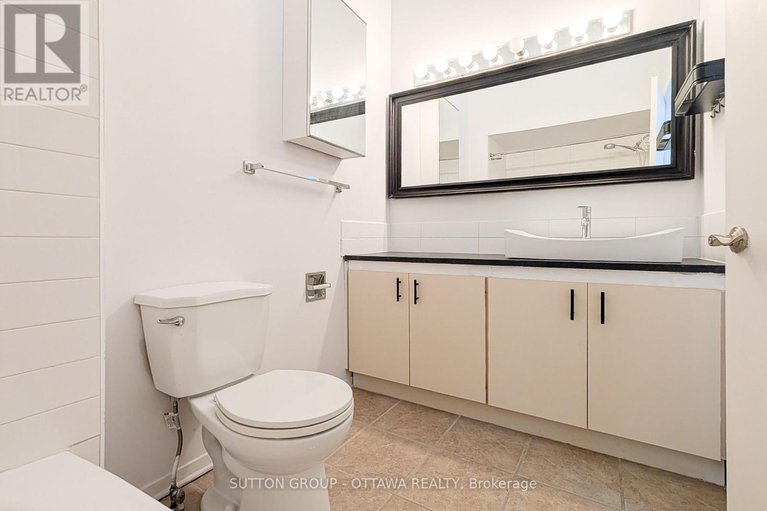 29050097/267-bruyere-street/lower-town/ottawa/ontario/K1N5E5_17