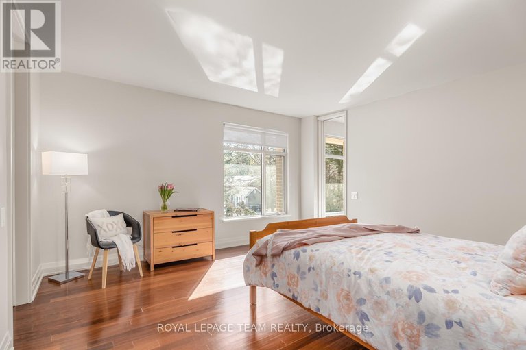 28315914/37-rothwell-drive/rothwell-heights/ottawa/ontario/K1J7G5_30