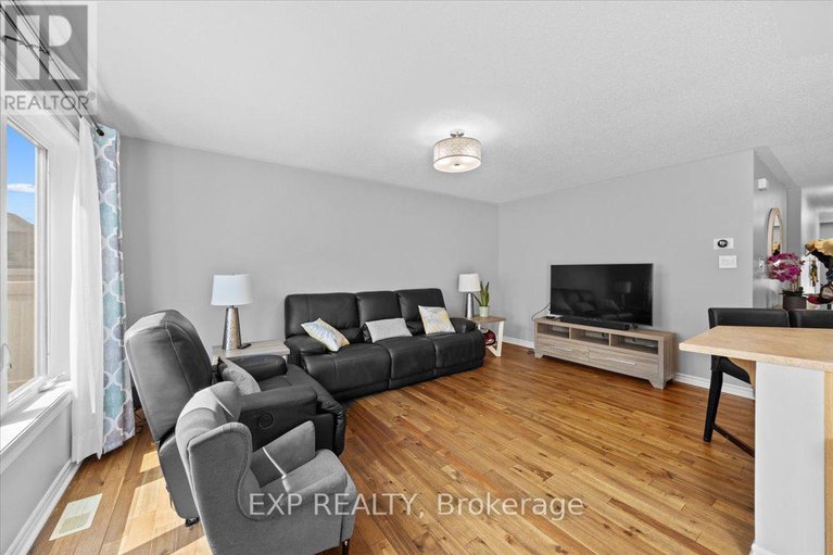 28625163/104-harmattan-avenue/stittsville-north/ottawa/ontario/K2S0E3_13