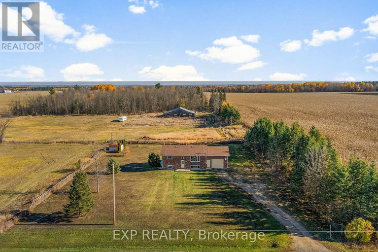 29018992/1860-lochwinnoch-road/horton-twp/horton/ontario/K7V3Z4_5