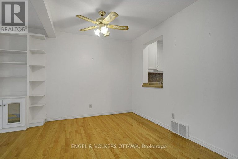 29078631/68-1947-stonehenge-crescent/pineview/ottawa/ontario/K1B4N7_10