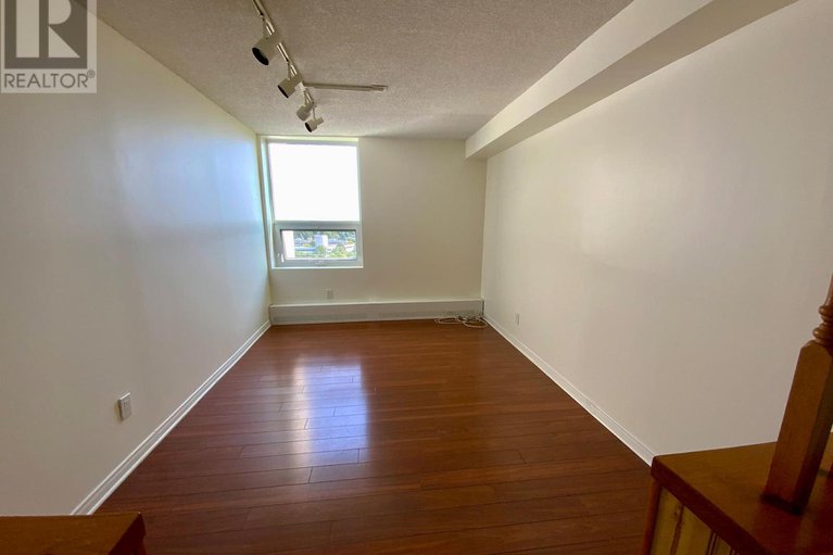 28841814/1708-665-bathgate-drive/carson-meadows/ottawa/ontario/K1K3Y4_20