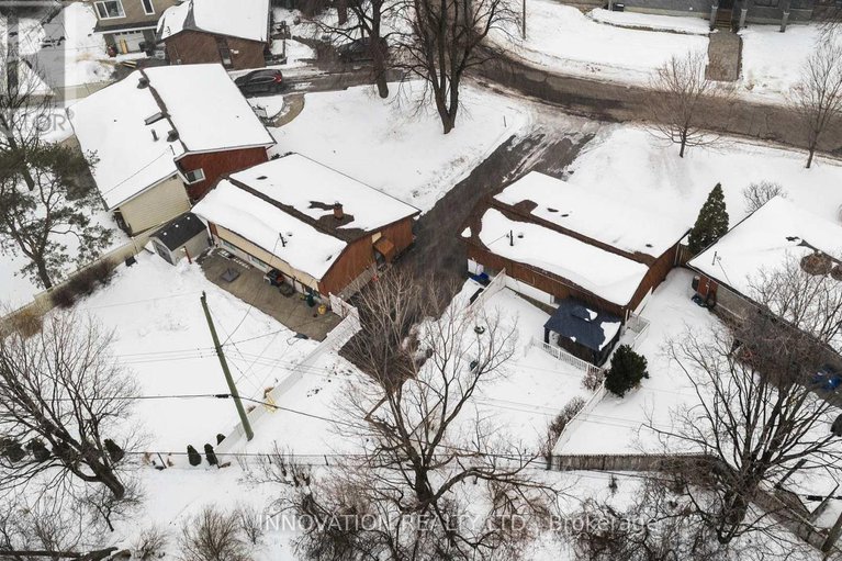 29401224/2278-rembrandt-road/whitehaven/ottawa/ontario/K2B7P5_39