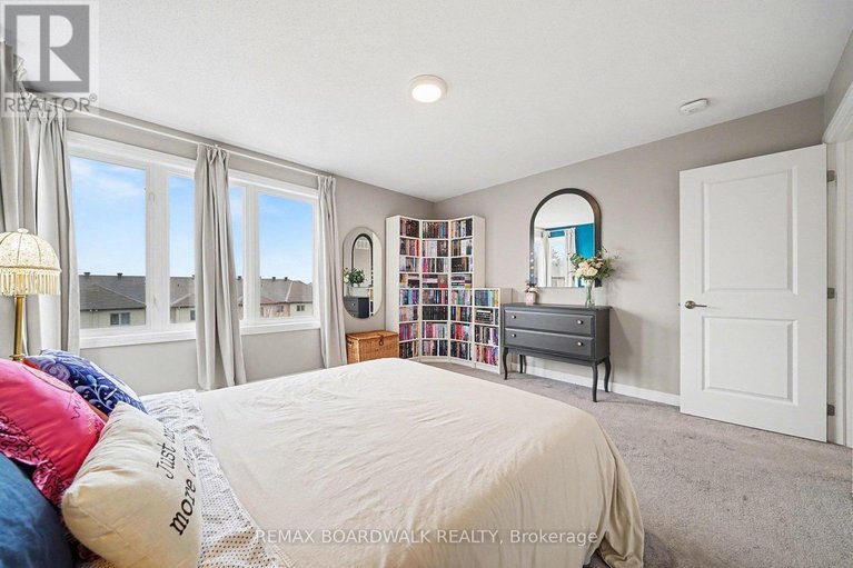 29636241/36-454-via-verona-street/longfields/ottawa/ontario/K2J6B3_17