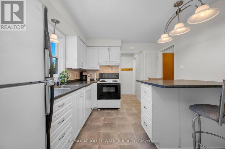 28940164/917-rand-avenue/riverside-park-south/ottawa/ontario/K1V6X3_17