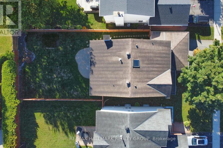 28989658/1743-silver-bark-avenue/orleanssunridge/ottawa/ontario/K1C7A8_44