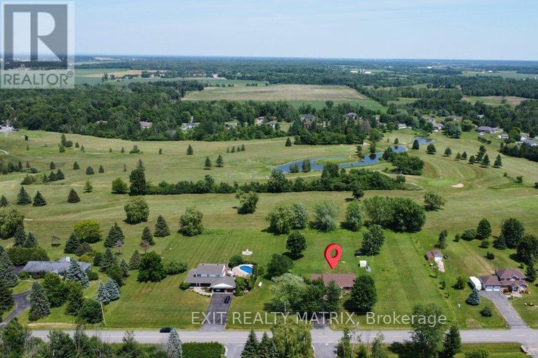 28544595/4705-mcneely-road/sarsfieldbearbrook/ottawa/ontario/K4B1J1_30