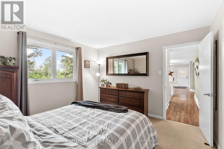 28499572/1424-notre-dame-street/russell-twp/russell/ontario/K0A1W0_20