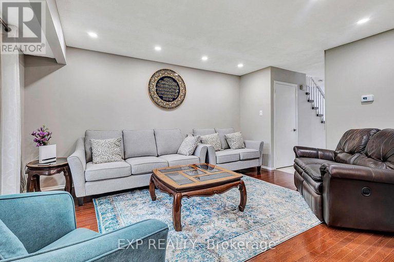 28498243/64-68-ramsgate-private/mooneys-bayriverside-park/ottawa/ontario/K1V8M4_3