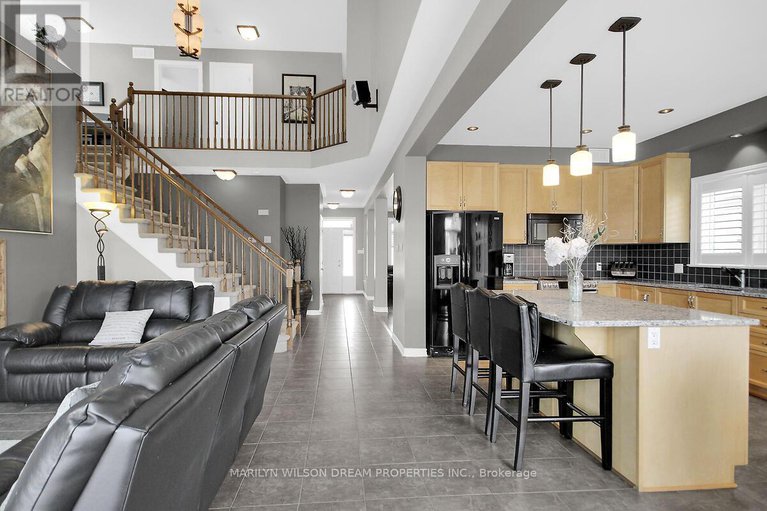 28863144/652-netley-circle/blossom-parkkemp-parkfindlay-creek/ottawa/ontario/K1T0A4_18