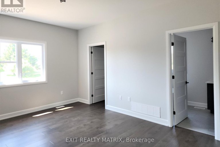 28443213/33-whitetail-avenue/long-sault/south-stormont/ontario/K0C1P0_17