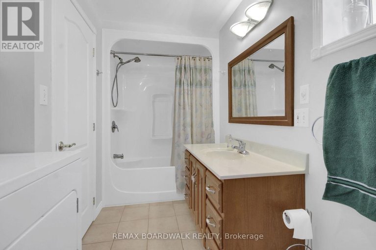 29638763/6658-benoit-street/chateauneuf/ottawa/ontario/K1C1J6_28