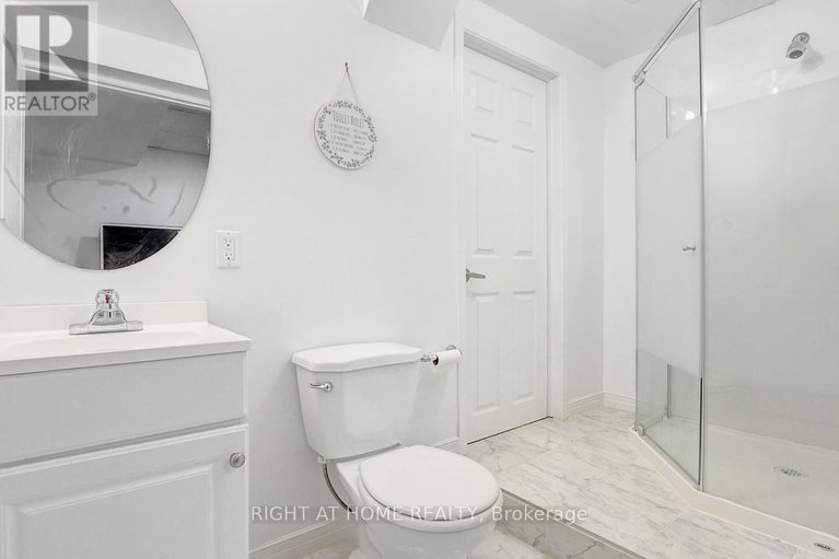 28116304/554-barrick-hill-road/emerald-meadowstrailwest/ottawa/ontario/K2M0B4_28