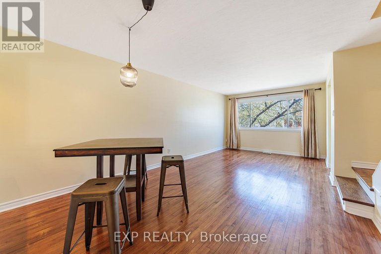 29672754/1518-lepage-avenue/carlington/ottawa/ontario/K1Z8C9_4