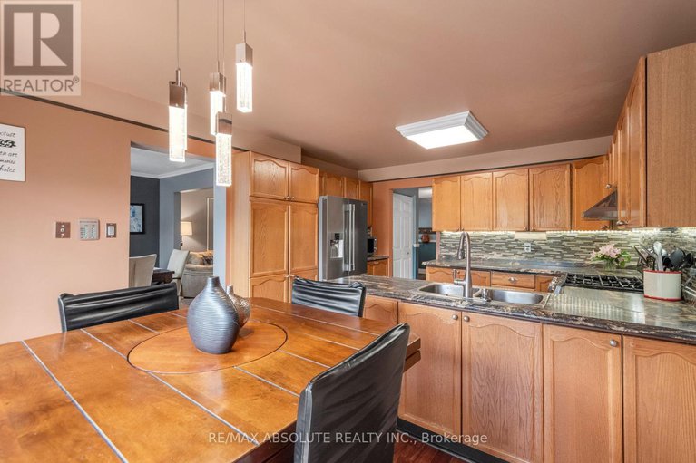 28759176/171-springwater-drive/bridlewood/ottawa/ontario/K2M2A2_15