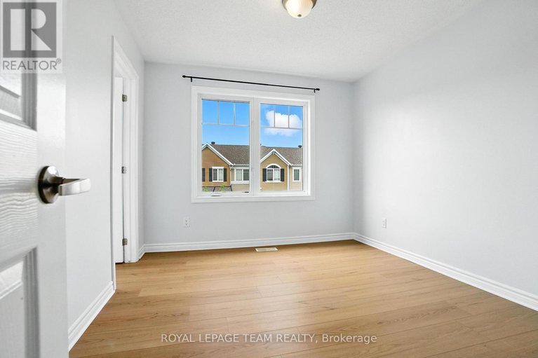 28607795/495-coldwater-crescent/emerald-meadowstrailwest/ottawa/ontario/K2M0J4_34